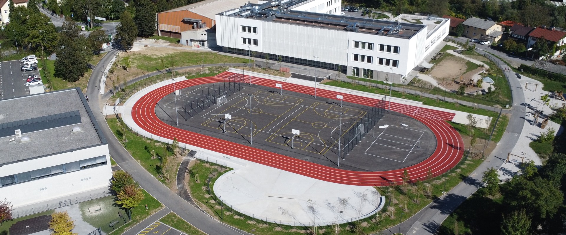 Zgradili smo športno rekreativni park med šolama