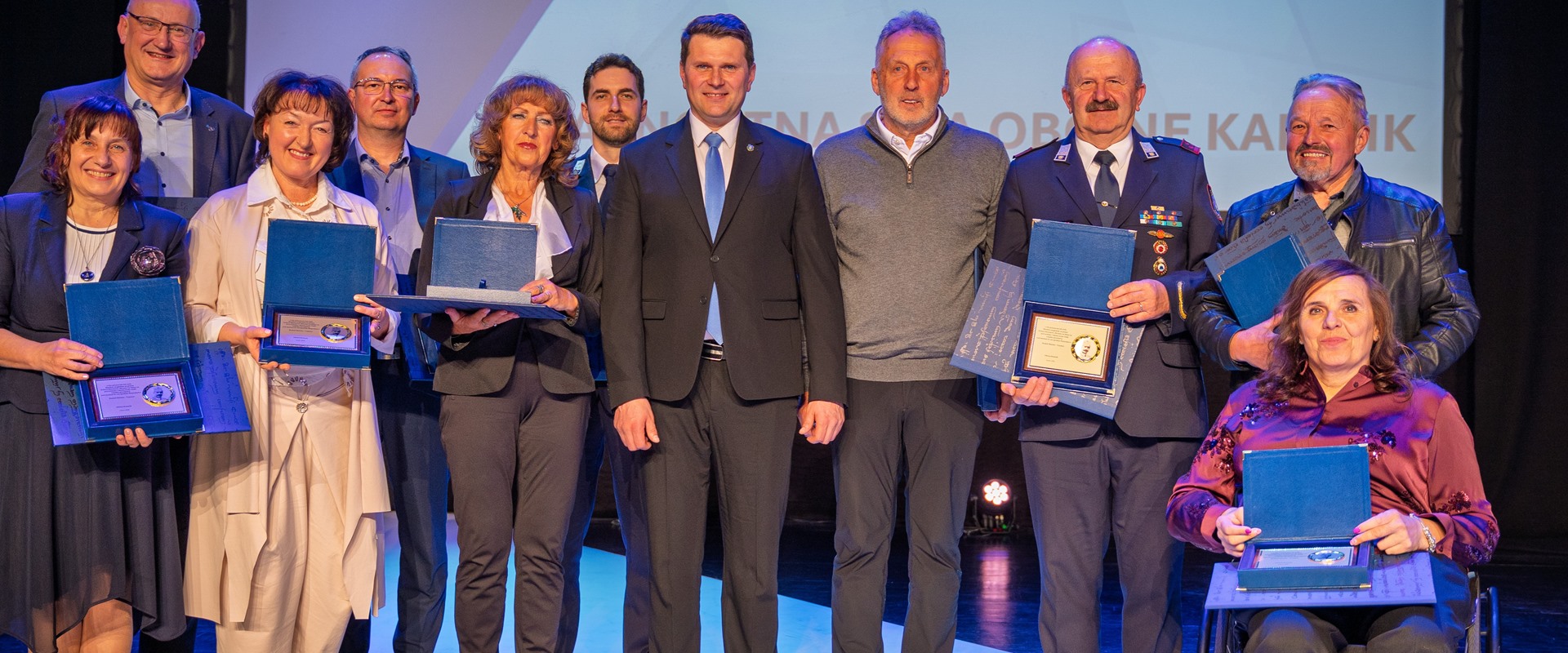 VIDEO: Osrednja slovesnost ob občinskem prazniku: »Kamnik, raj pod planinami!« 