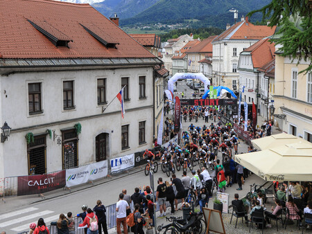 Calcit Bike Team navdušil z organizacijo in rezultati kamniškega krosa in državnega prvenstva v el…