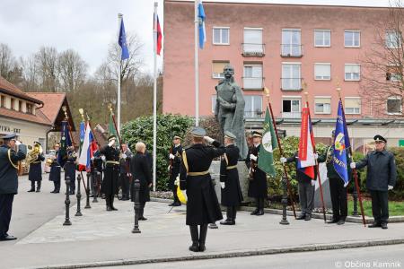 Predsednica Republike Slovenije dr. Nataša Pirc Musar k spomeniku Rudolfa Maistra – Vojanova polož…