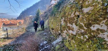 Poboja_Mali_grad_-_plaz-001