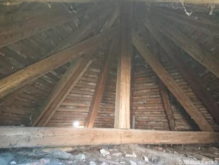 OSTREJE_STOLPIA_-_NOTRANJOST-001