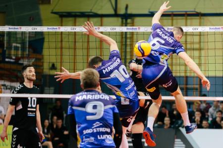 Calcit_Volley_-_Nova_KBM_Branik-001