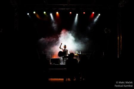 235783647_10158976155056998_3816611718600804317_n-001