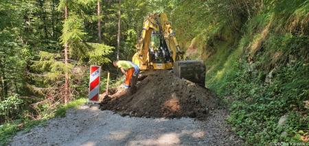 PLAZ_MOTNIK-BELA_2-001