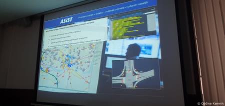 kamnik_content_com.google.android.apps.photos.contentprovider_-002