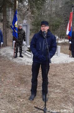 20210320_111348_002-arcM-001