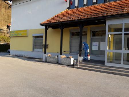 kamnik_content_com.android.providers.media.documents_document_image_3A2137-001