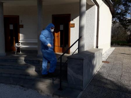 kamnik_content_com.android.providers.media.documents_document_image_3A2156-001