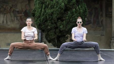 8402_s2_spletka_20220809_patricija-in-tjasa-vert