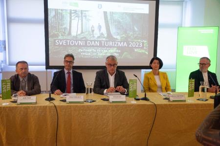 Naložbe v ljudi, planet in blaginjo: Obeležujemo svetovni dan turizma 2023