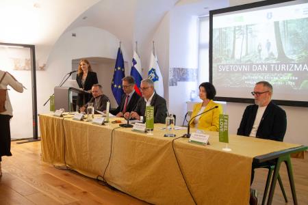 Naložbe v ljudi, planet in blaginjo: Obeležujemo svetovni dan turizma 2023