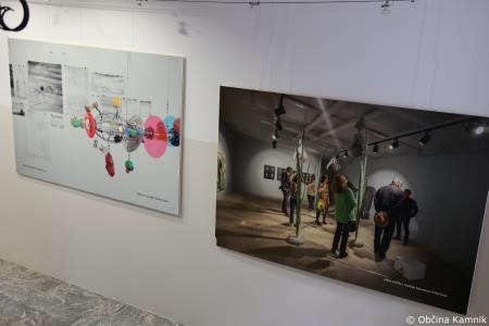 Del razstave DOBRE NOVICE! na ogled v prostorih Občine Kamnik (1)