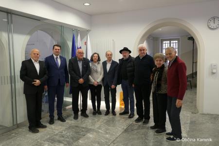 Srečanje (3)