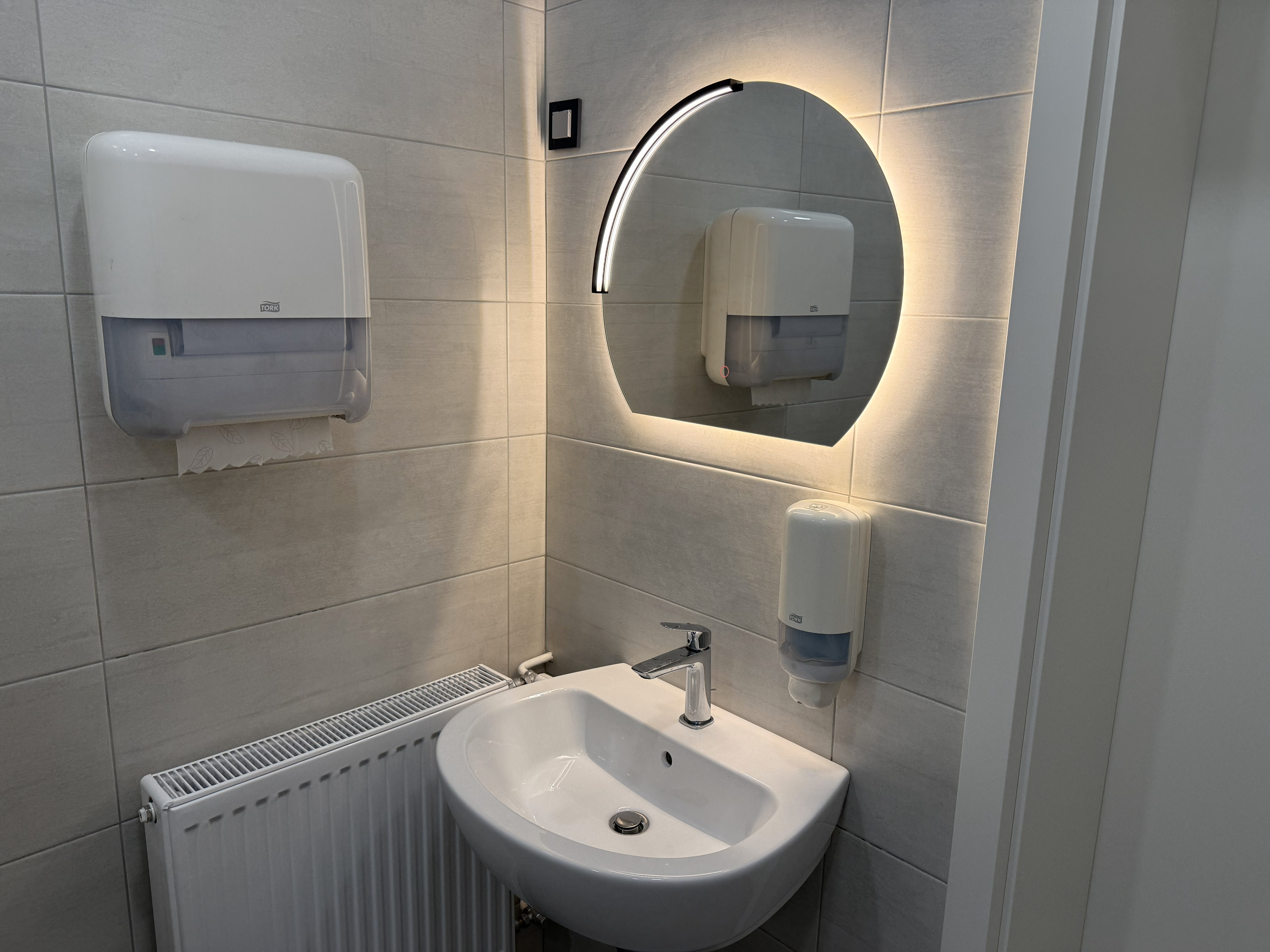 Nove sanitarije na Občini Kamnik (1)