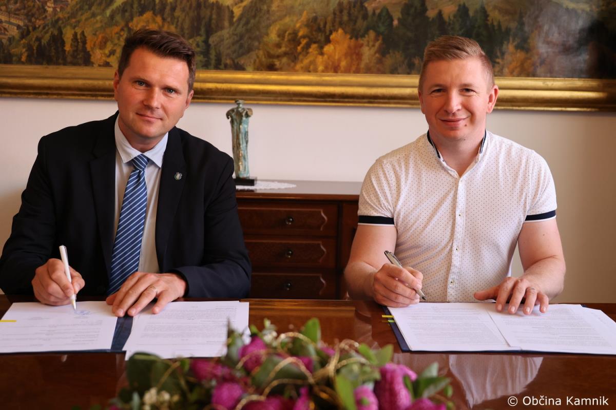 &nbsp;  Podpisana koncesijska pogodba za opravljanje javne službe v osnovni zdravstveni dejavnosti v Ob&hellip;